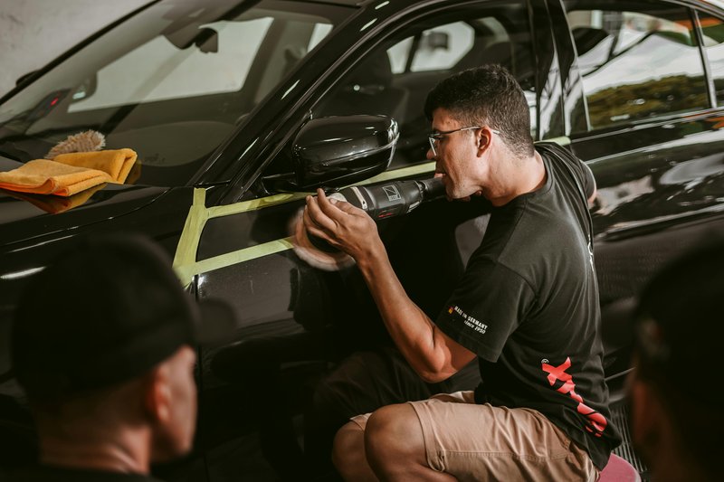 Cristalização de pintura automotiva